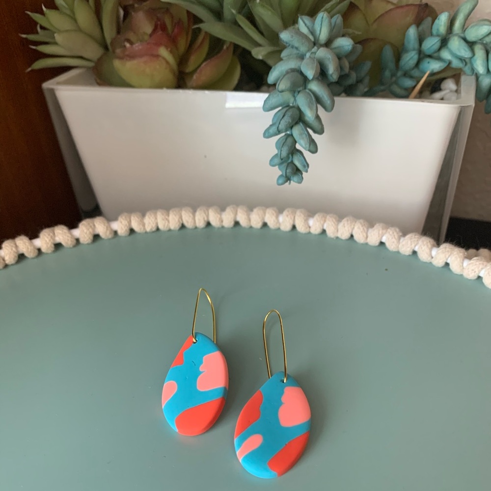 Geometric Color Block Arch Oval Drop Earring